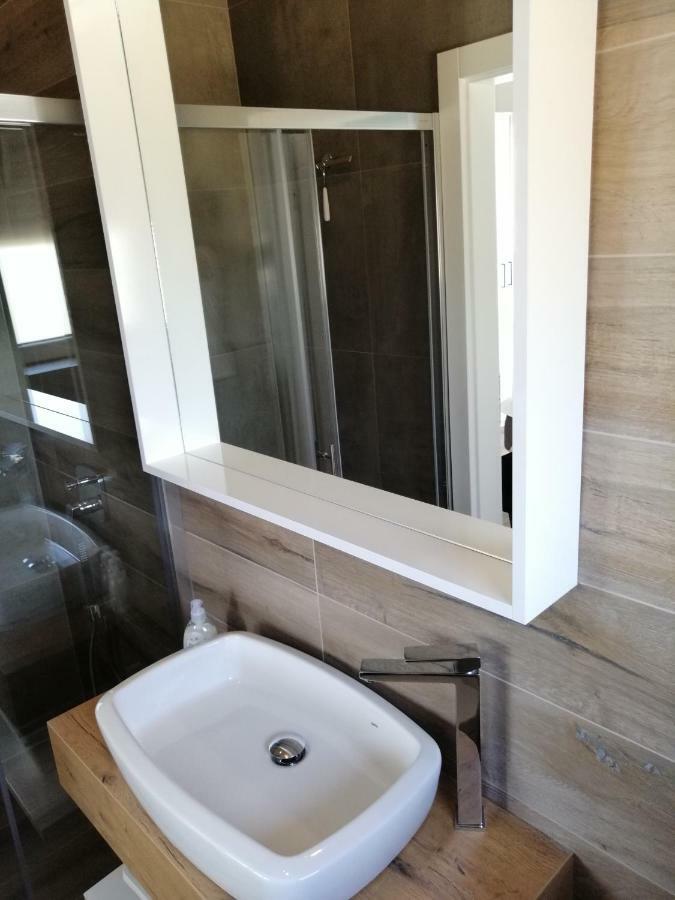 Villa Orao Kaštel Novi Eksteriør bilde