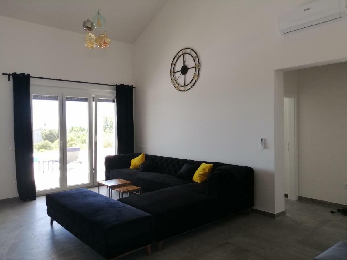 Villa Orao Kaštel Novi Eksteriør bilde