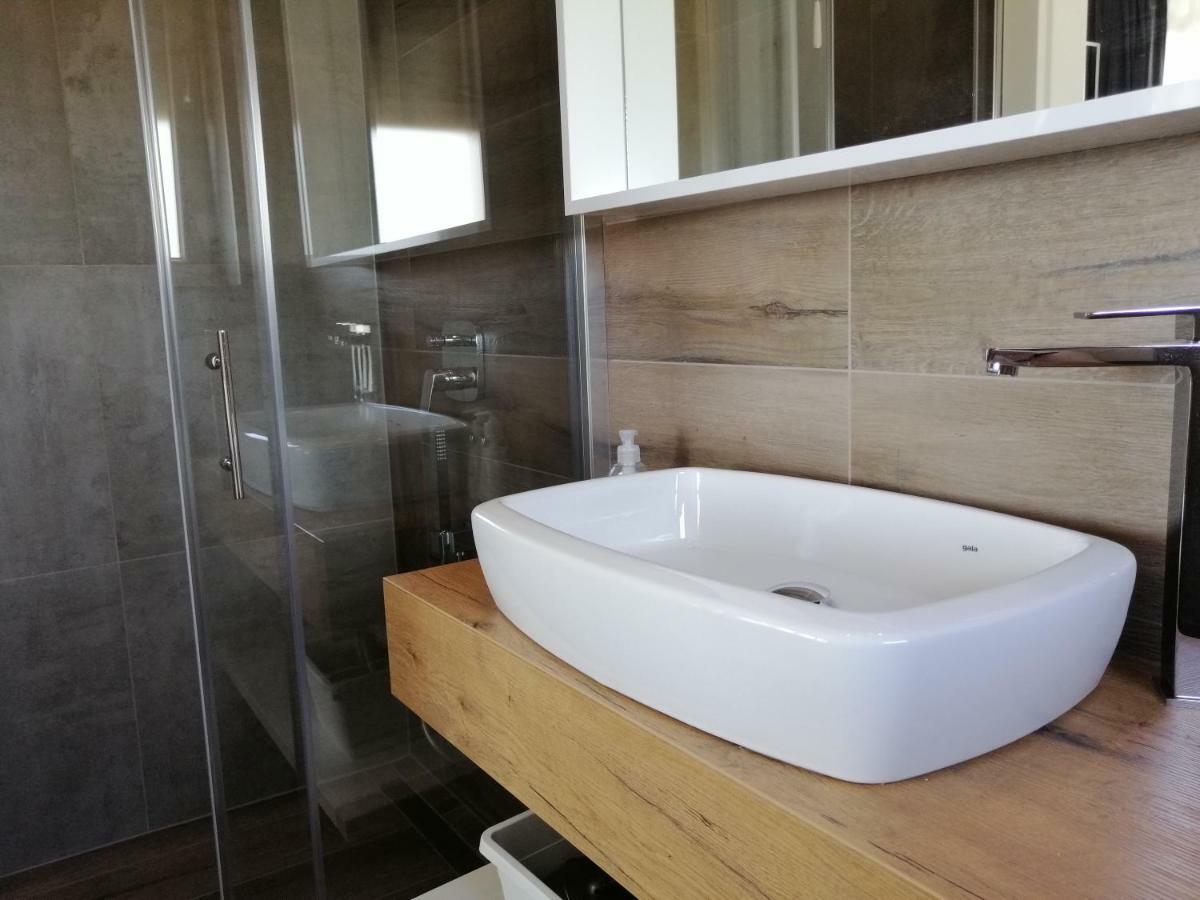 Villa Orao Kaštel Novi Eksteriør bilde