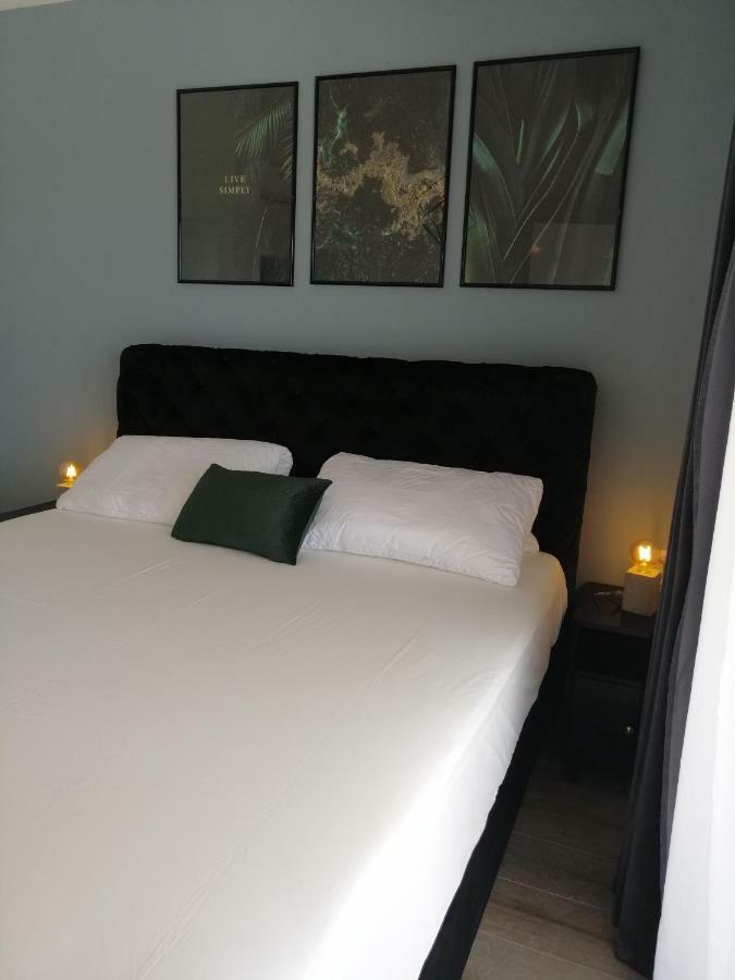 Villa Orao Kaštel Novi Eksteriør bilde