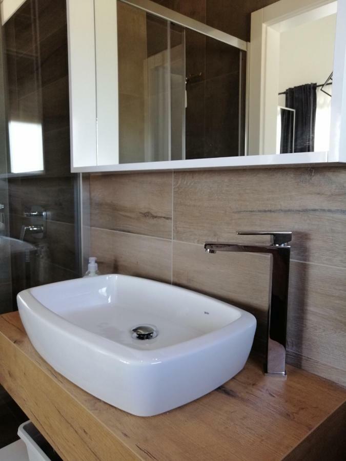Villa Orao Kaštel Novi Eksteriør bilde